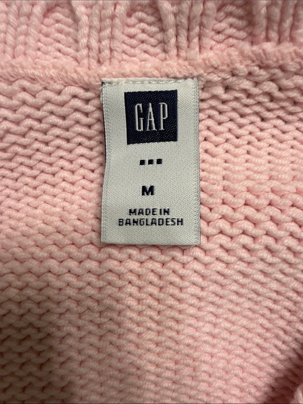 GAP Soft Pink V-Neck Sweater - Picture 3 of 5